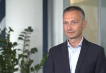 Kilka milionów gospodarstw domowych czeka na sieć światłowodową. Szczególnie w mniejszych miejscowościach